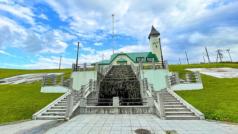 北海道遠別町の道の駅えんべつ富士見：道の駅えんべつ富士見は、日本海沿いにあり利尻富士の絶景を楽しめる、遠別町の人気観光スポットです。